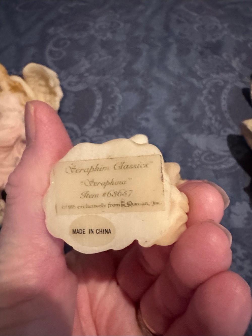 Porcelain Angel Figurine : sold as set - Picture 8 of 10